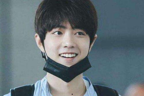 娱乐圈爆料肖战合约,娱乐圈背后的权力游戏